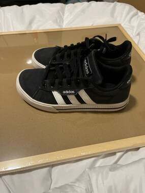 adidas Daily 3.0 Youth Skateboarding Shoes Core Black/Cloud White/Core Black FX7